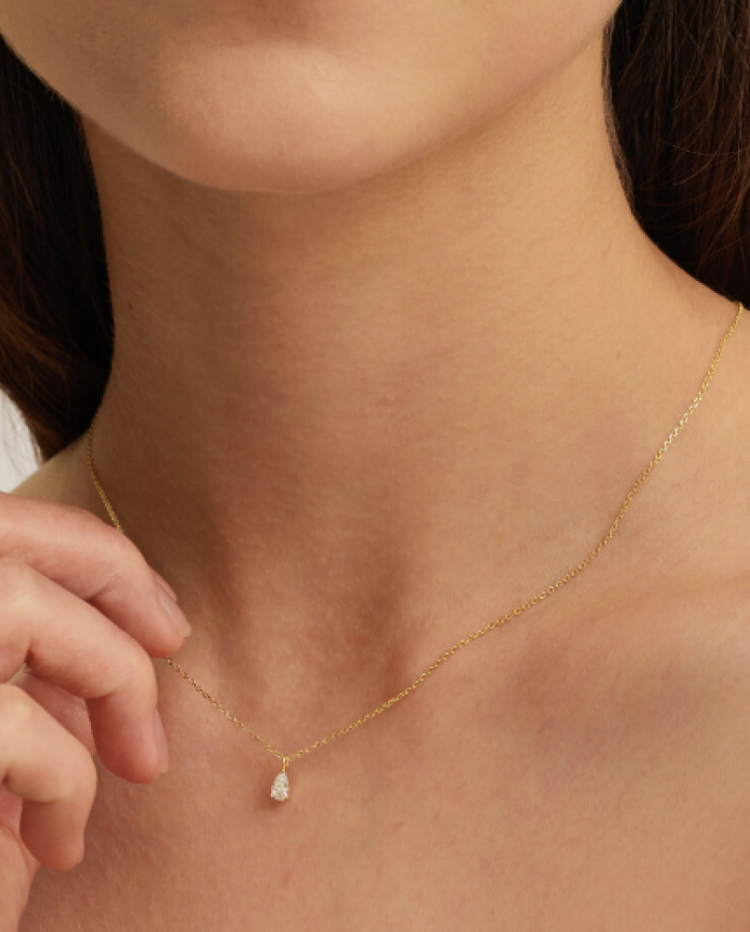 Romee Extra Fine Chain Pear Gold