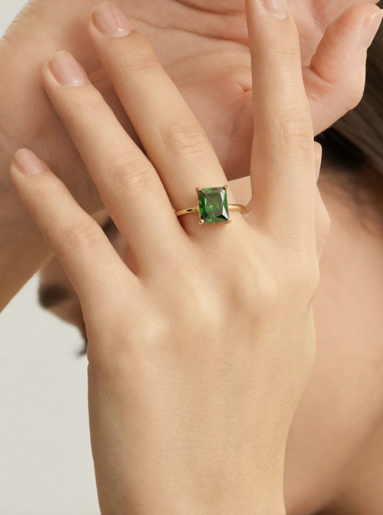 Gioia Emerald Green Ring Gold