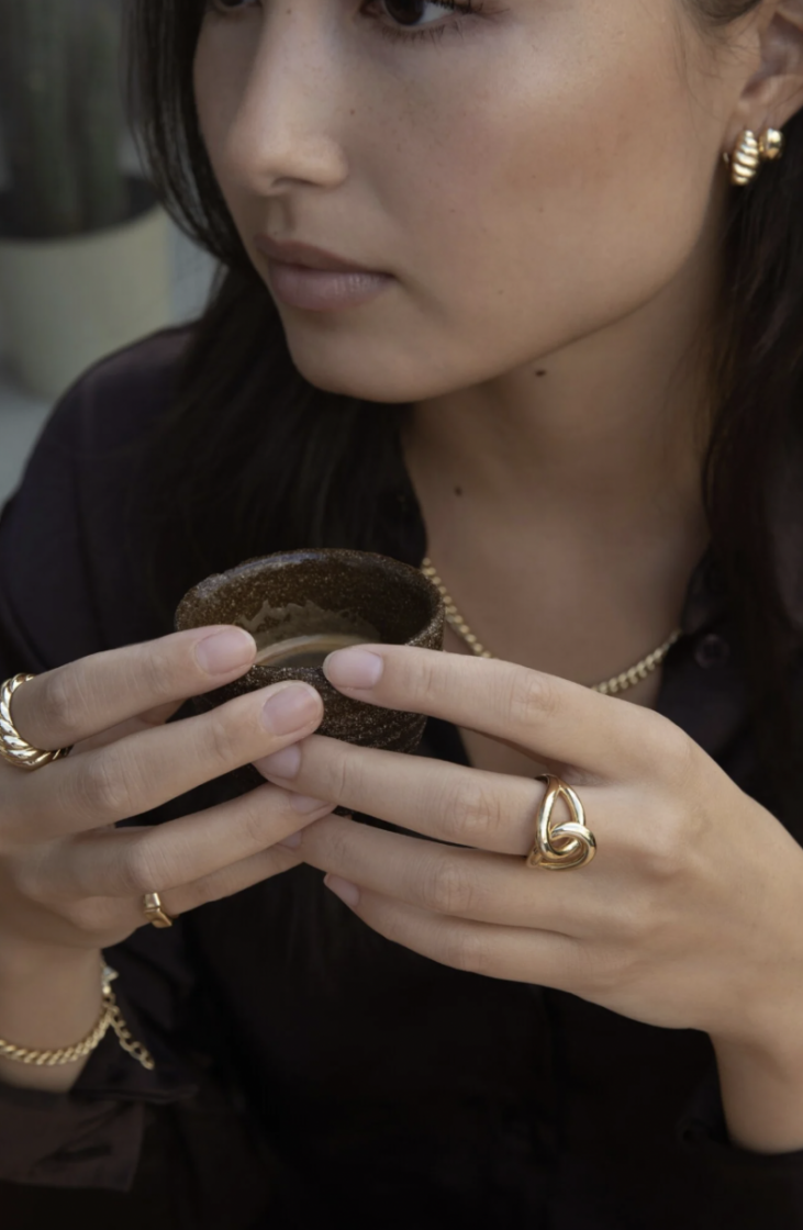 claire knot ring Gold
