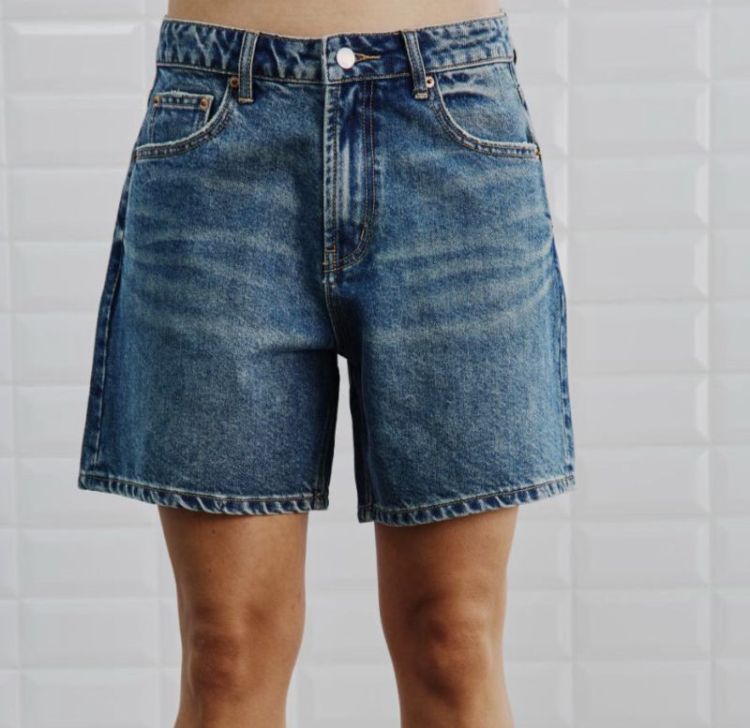 WBLKAROLINA BLUE DENIM SHORTS True blue
