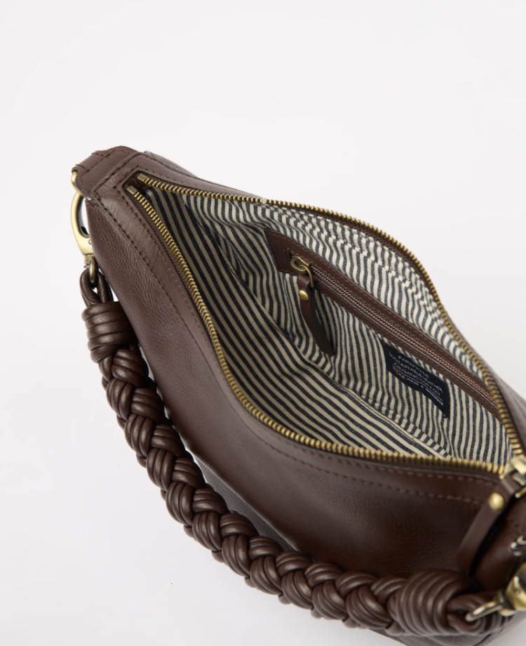 Leo twisted handle Chocolate