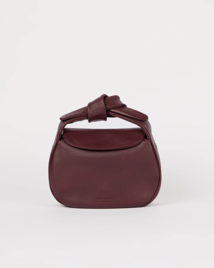 Coco Croissant Dark Cherry
