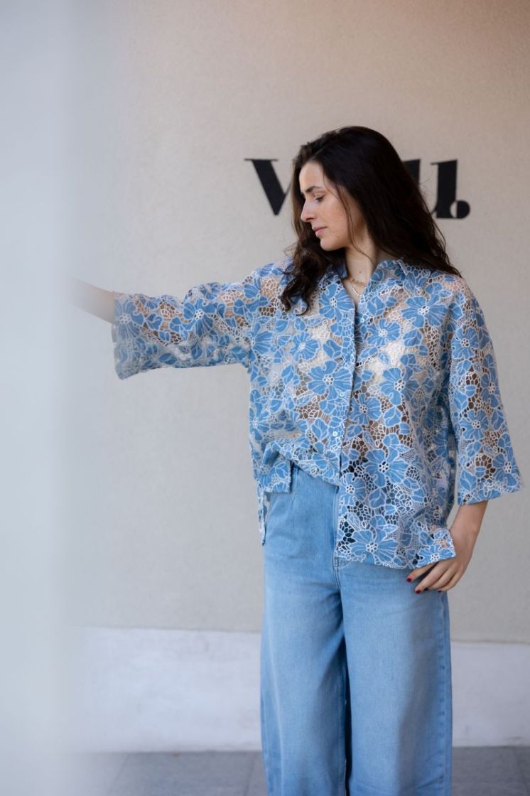Lace shirt Grey