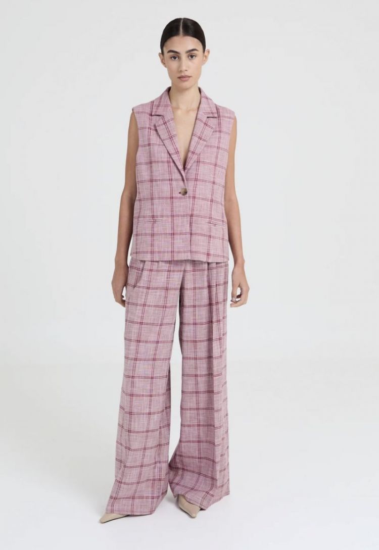 Camille wide leg double pleate Burgundy checke