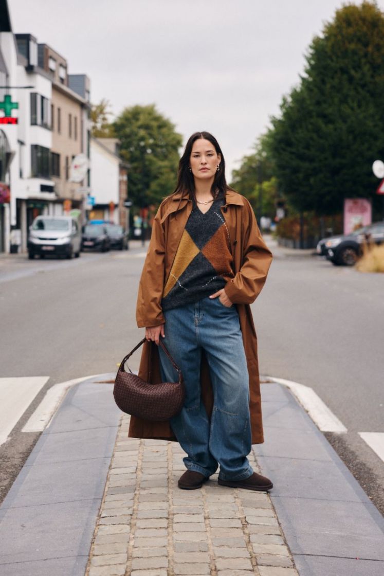 Dorthsw slipper Dark brown