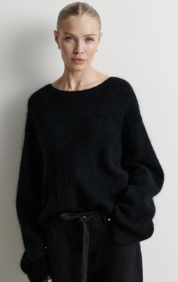 Brook knit lace O-neck Black 
