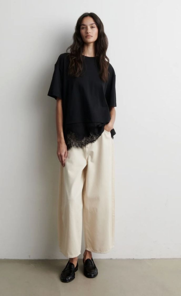 Vaccara lace tee Black