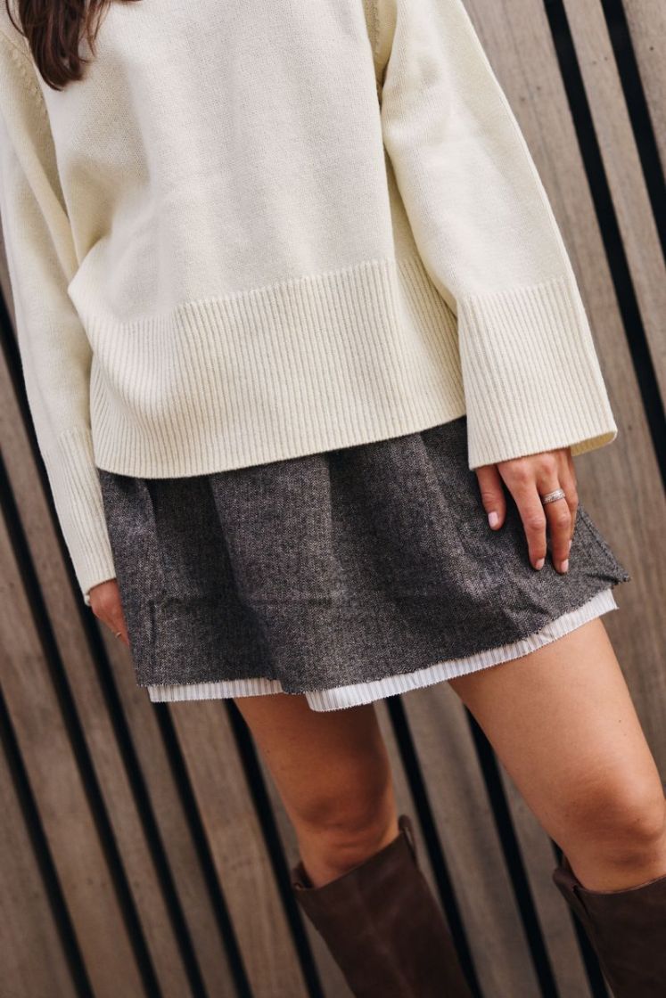 Alpha knit T-neck Cream 