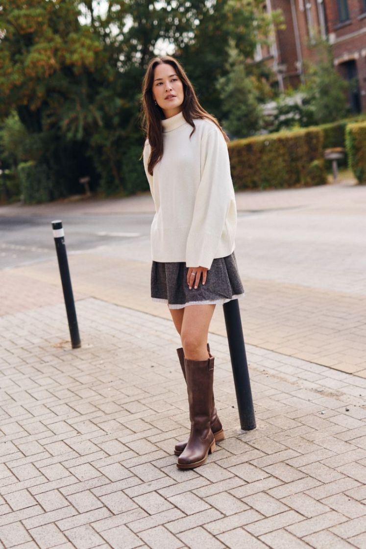 Alpha knit T-neck Cream 